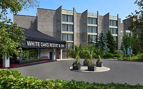 White Oaks Conference Resort